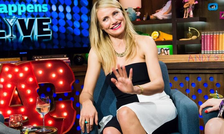 Cameron Diaz thừa nhận từng lên giường với phụ nữ