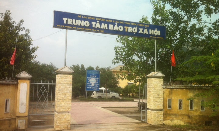 Nữ bệnh nhân tâm thần đánh nhau đến chết