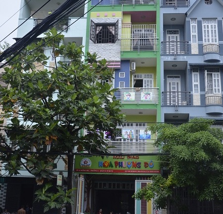 Cháy trường mẫu giáo, hàng chục học sinh hoảng loạn