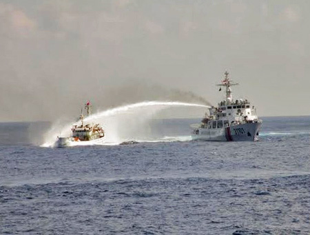 Diễn biến mới nhất tại khu vực TQ đặt giàn khoan trái phép