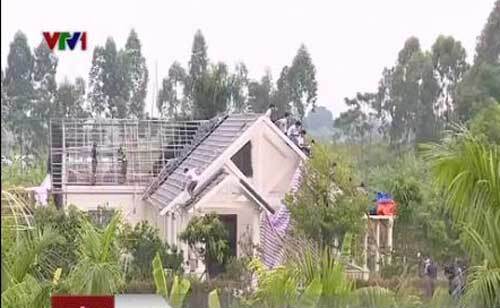 Hà Nội: Bắt đầu phá bỏ hàng loạt biệt thự, nhà vườn xây trái phép