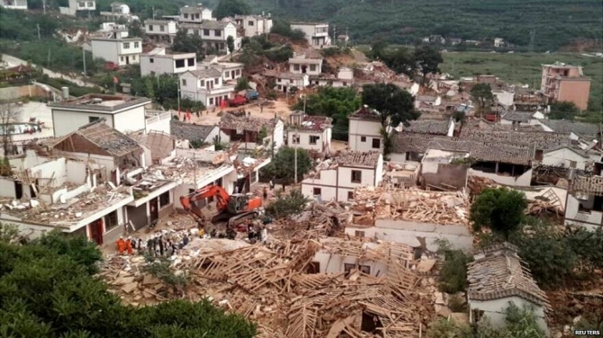 Động đất ở TQ: Lãnh đạo Đảng, Nhà nước VN gửi điện thăm hỏi