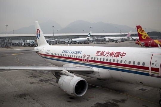 Trung Quốc bắt 25 hành khách tự ý mở cửa máy bay khi cất cánh