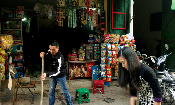 Hà Nội: Nổ lớn lúc rạng sáng, khu dân cư hoảng loạn