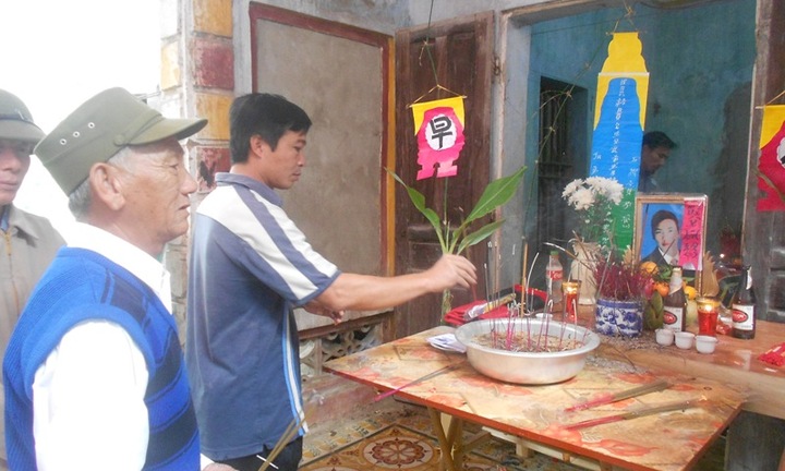 Vụ 3 người tử vong sau ăn ốc: Tang thương bao trùm xóm chài nghèo