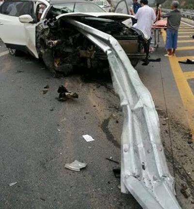 Tai nạn kinh hoàng trên đường cao tốc Hà Nội - Lào Cai