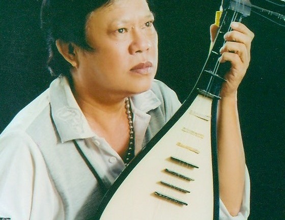 Gần 6.000 người thi hát nhạc “sến”: Âm nhạc chẳng có hèn, sang