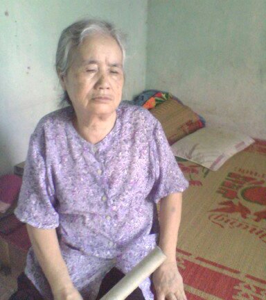 Cụ bà có 12 ngón chân, 11 ngón tay 3 tháng mới được ăn cơm thịt