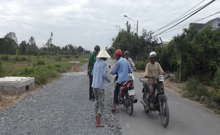 Trà Vinh: Người dân đổ xô đi nhặt vàng náo động làng quê