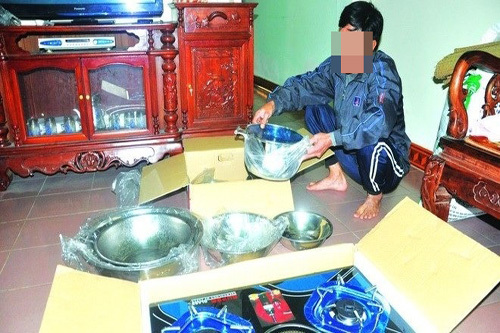 Dịp cuối năm: Mùa vàng khuyến mãi và... bẫy đen lừa đảo