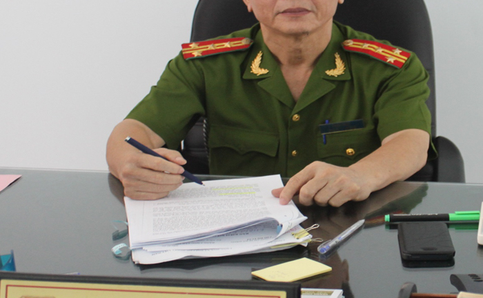 Mẩu thuốc lá hút dở làm lộ chân tướng gã trộm, cướp tiền tỉ