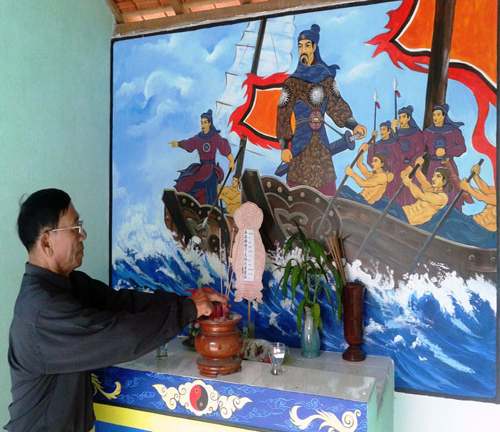 Thực hư ngôi miếu “đòi” phong thần mới hết “bắt tội” dân phải bò