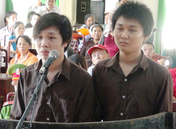 Bắt trộm bình ga, khai ra trộm tỏi