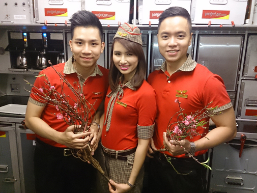 Vietjet vận chuyển mai, đào dịp tết Nguyên Đán 2015