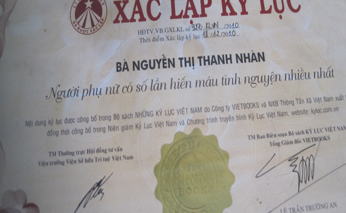 Cảm phục người phụ nữ nghèo 79 lần hiến máu cứu người