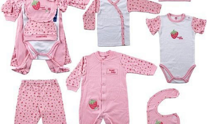 Lựa chọn đồ sơ sinh cho bé gái