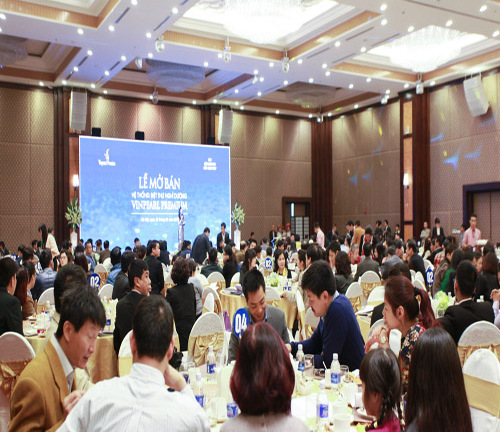 Vinpearl premium tổ chức sự kiện mở bán đặc biệt dip cuối năm