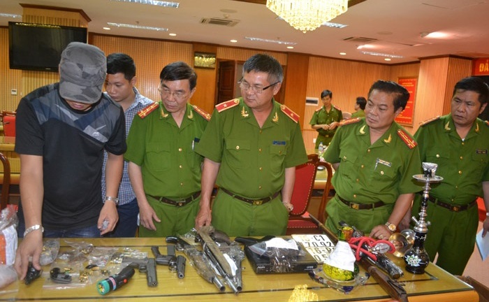 Bắt đệ tử của Nhật 