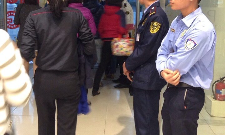 Parkson Keangnam Landmark đột ngột đóng cửa, 