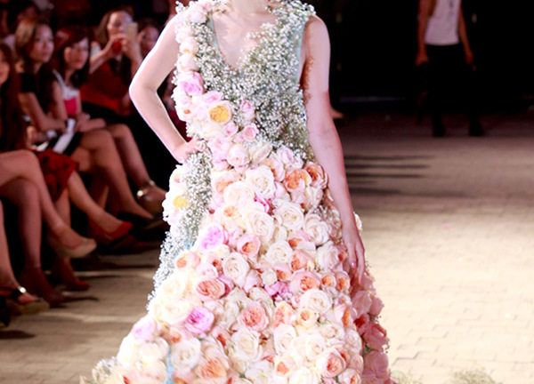 Hoàng Thùy Linh bất ngờ bị Lý Quý Khánh 