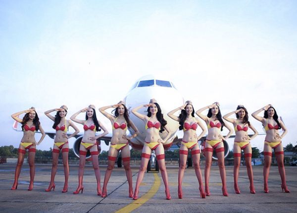 Bộ ảnh Ngọc Trinh mặc bikini quảng cáo cho Vietjet là đạo ý tưởng
