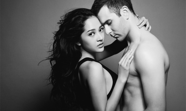 Bảo Anh nóng bỏng gợi cảm bên trai Tây trong MV mới