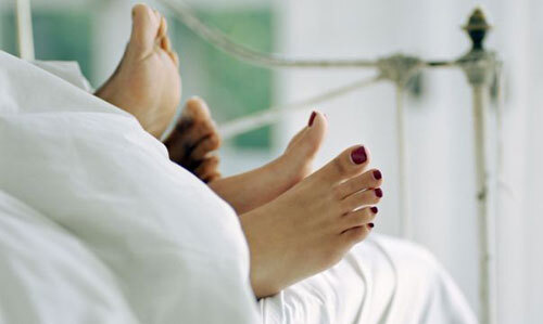 “Lợi bất cập hại” khi vợ chồng “yêu” quá lâu