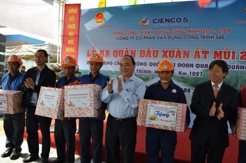 Phó Thủ tướng phát lệnh nâng cấp quốc lộ 1A