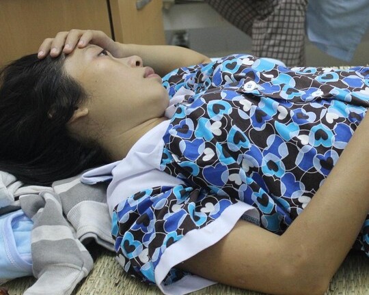 Bé sơ sinh tử vong, người nhà “tố” bác sĩ tắc trách