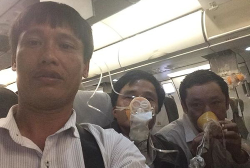 Máy bay Vietnam Airlines hạ cánh khẩn: Phi công không ấn nhầm?