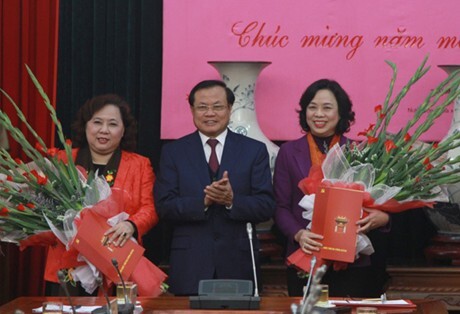 Công bố quyết định chuẩn y 2 Phó Bí thư Thành ủy Hà Nội