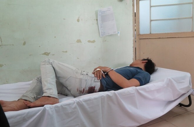 Trinh sát rượt đuổi, nổ súng hạ gục hai tên cướp ở Sài Gòn