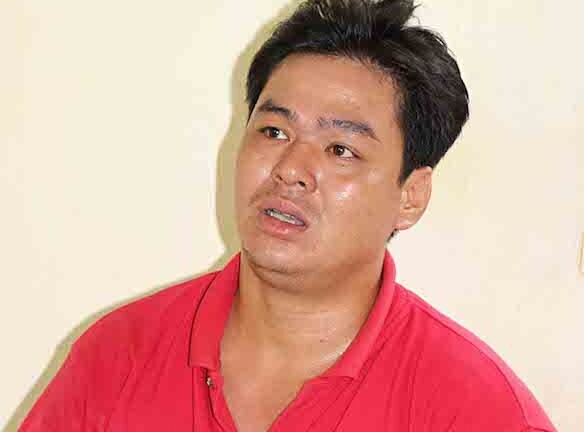 Người vi phạm giao thông hung hãn lao vào đánh Thượng tá CSGT