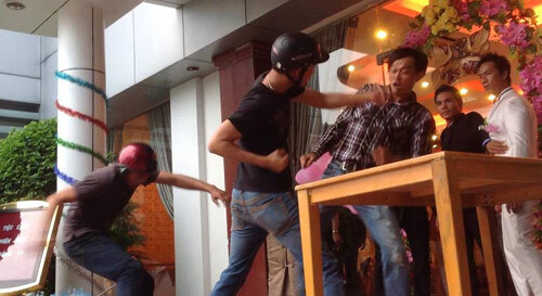 Huế: Hai họ “hỗn chiến” ở đám cưới vì tranh hát