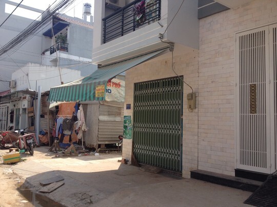 Người vợ cũ đâm chết vợ mới của chồng ra đầu thú