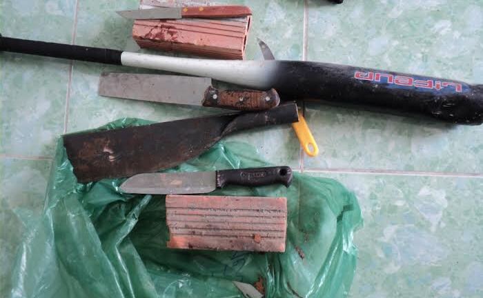 Quản lý karaoke kéo băng nhóm đánh nhau với khách