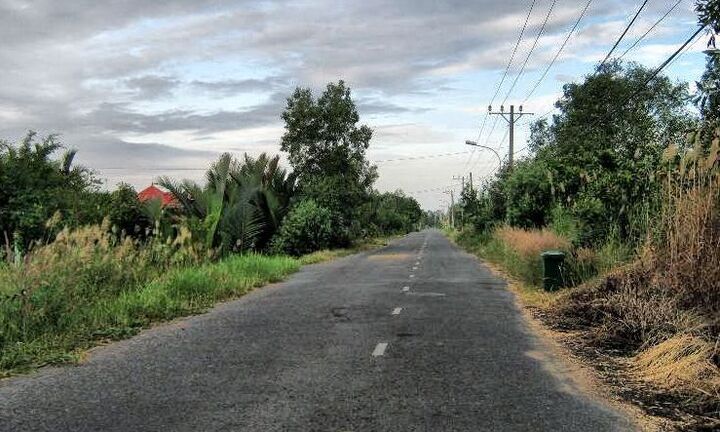 Truy tố hai đối tượng chặn người đi đường để cướp xe