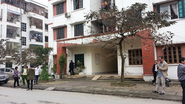 Phát hiện xác người đàn ông treo cổ trong nhà chung cư