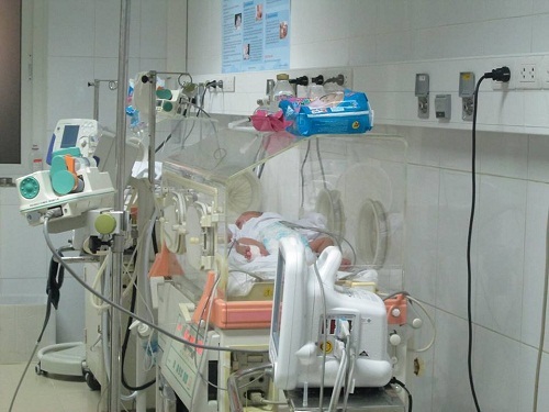 Sức khoẻ mẹ con sản phụ tai nạn nghiêm trọng đã có diễn biến tốt