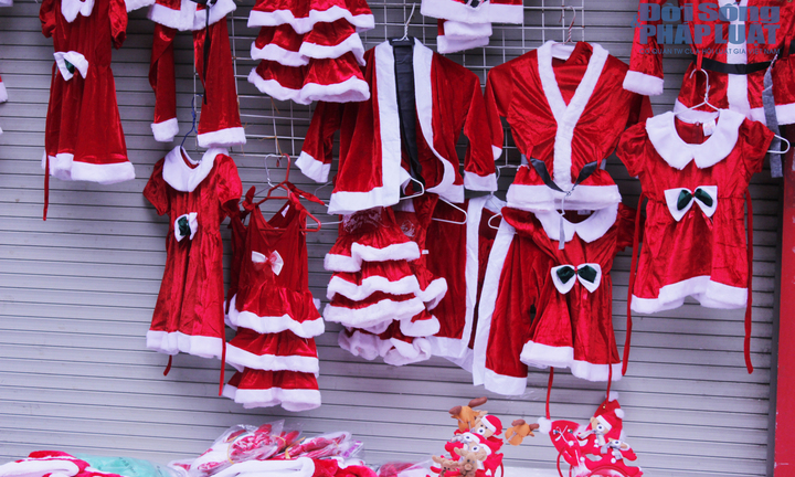 Giáng sinh 2014: Mũ ông già Noel 20.000đ/chiếc đắt khách