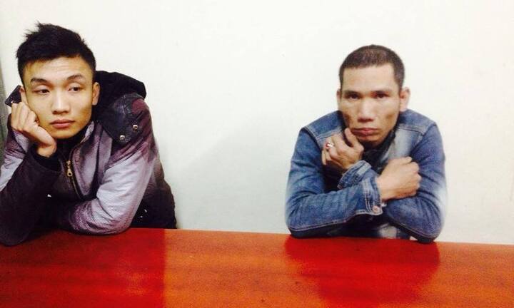 Bắt giữ 2 thanh niên mang ma túy đá, ống hút trên xe máy