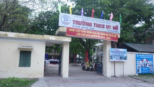 Sở GD yêu cầu xử lý nghiêm nữ sinh Hà Nội đánh bạn ngay trong trường