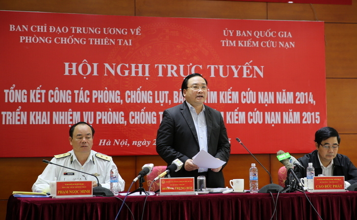 Phó Thủ tướng Hoàng Trung Hải: 