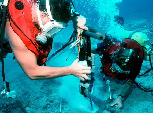 Cáp quang biển AAG sẽ 