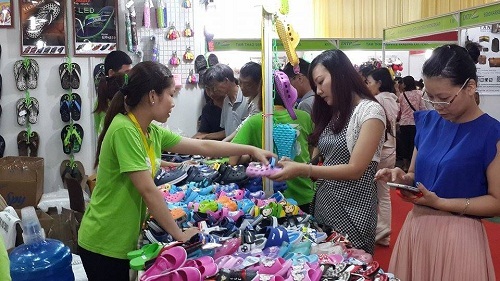 Tuần lễ Thái Lan 2015: Nhộn nhịp với gần 200 gian hàng