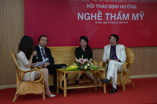 Hàng trăm người háo hức tham gia ‘Hội thảo định hướng nghề thẩm mỹ’