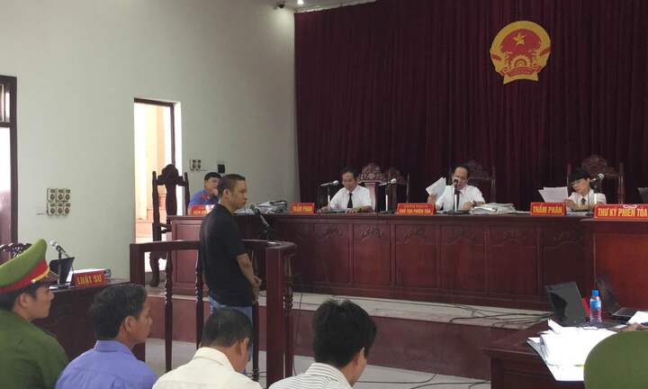 Trả hồ sơ vụ án 