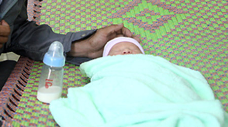 Giải cứu thành công đứa trẻ 1 tháng tuổi bị bán sang Trung Quốc