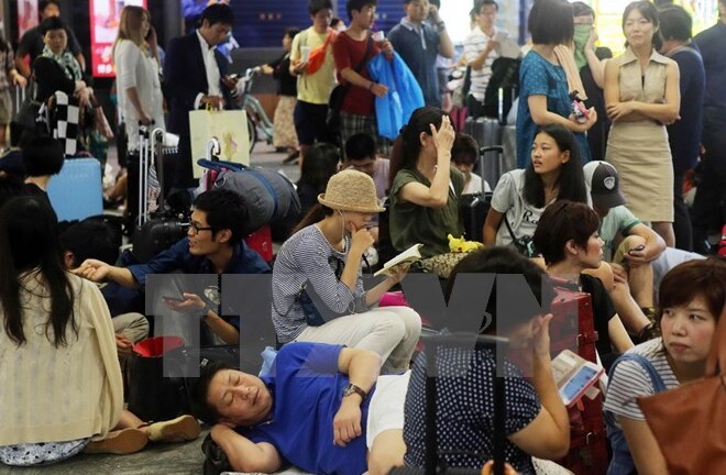 Bão lớn đổ bộ vào Nhật Bản làm ít nhất 8 người bị thương