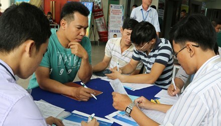Nhiều trường ĐH, CĐ vẫn “ngóng” sinh viên